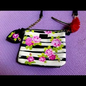 White over the shoulder mini.